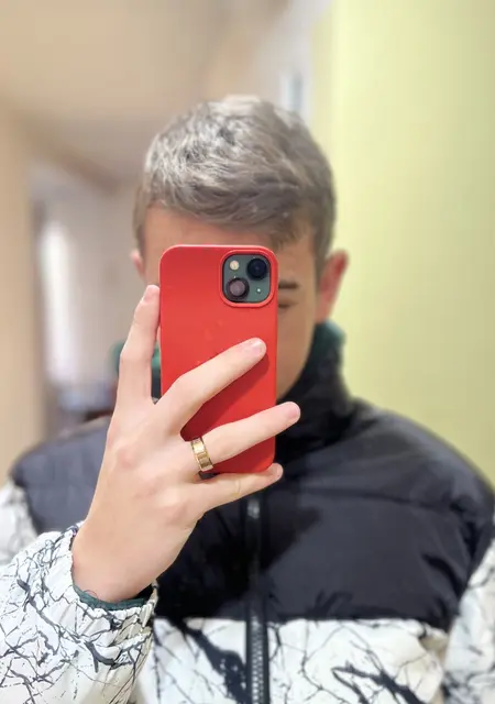 Влад из Черкасс, ищу на сайте знакомства на одну ночь