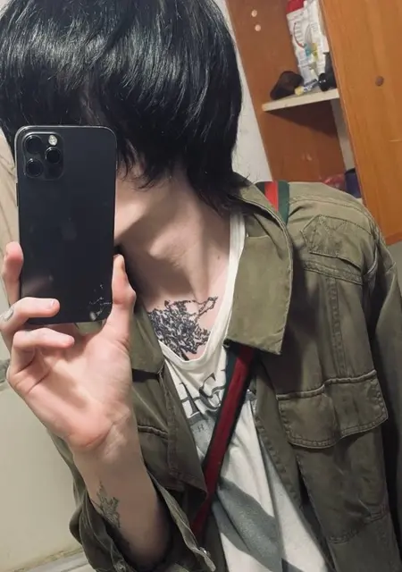 Данек из Одессы, мне 19, познакомлюсь на одну ночь