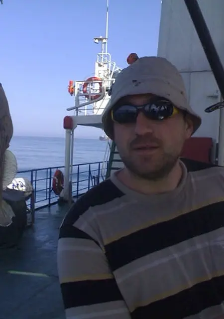 Денис з Біляївка, мені 47 років, познайомлюсь для приємного проведення часу