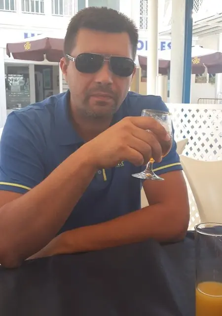 Я Кирилл, 50 років, знайомлюсь на одну ніч у Бахмуте