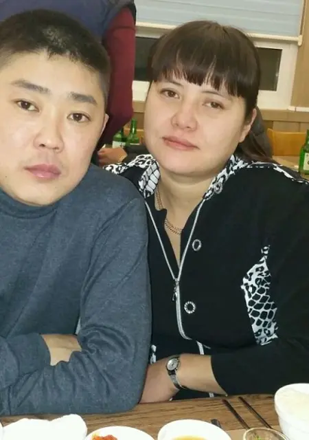 Дмитрий Людмила из Ташкента, ищу на сайте дружбу