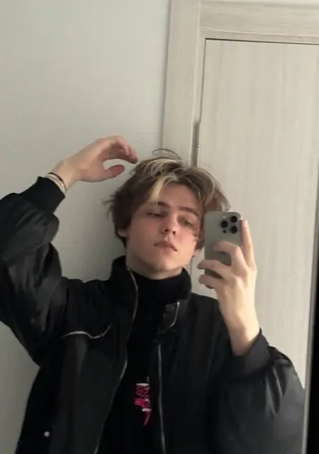 Егор из Минска, ищу на сайте постоянные отношения