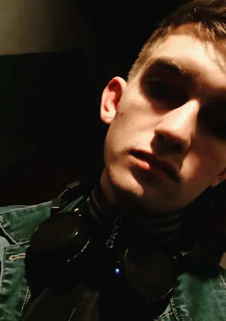 Я Аким, 22 років, знайомлюсь для постійних стосунків у Кропивницькому