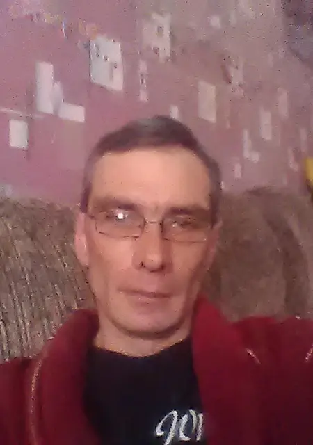 Я Genrih, 53, из Снежного, ищу знакомства без обязательств