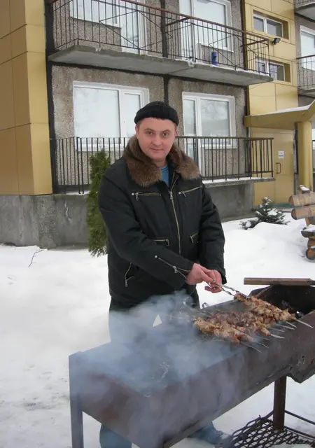 Анатолий из Днепра, ищу на сайте знакомства на одну ночь