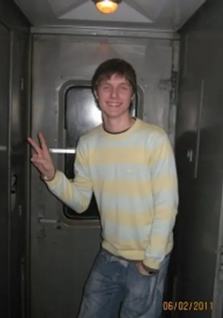 Иван из Донецка, ищу на сайте знакомства на одну ночь