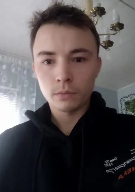 Влад из Барановичей, мне 29, познакомлюсь для вирта