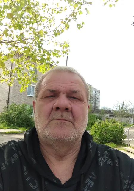 Я Иван, 65, знакомлюсь на одну ночь в Киеве