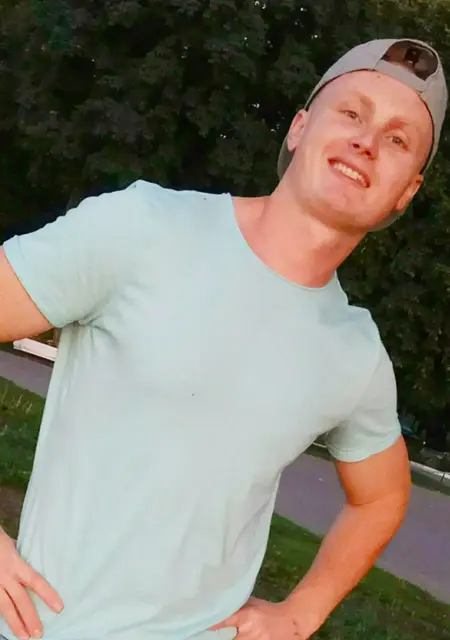 Я Саня, 34, знакомлюсь для приятного времяпровождения в Мозыре