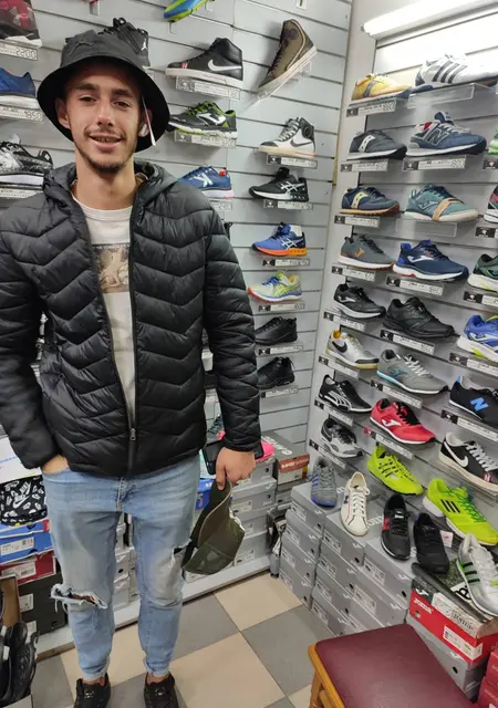 Я Сичко Константин, 24 років, знайомлюсь на одну ніч у Чернігові