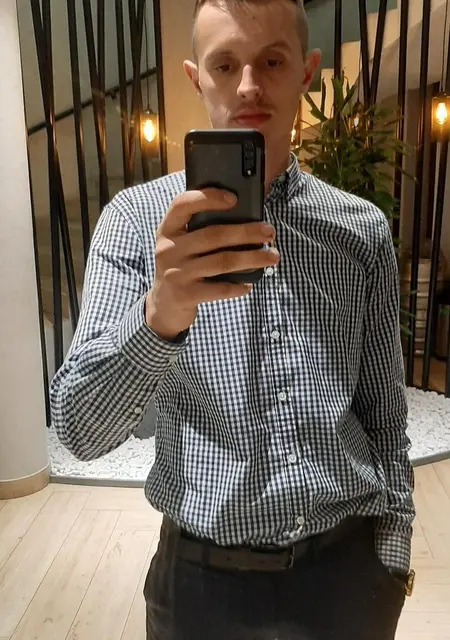 Я Andriy, 27, знакомлюсь для приятного времяпровождения в Виноградове