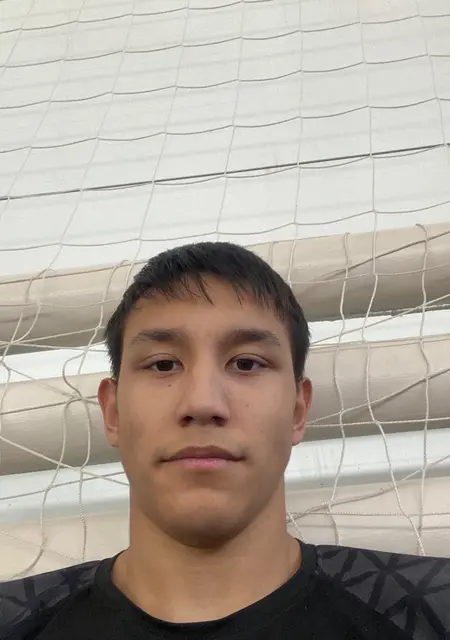 Икрам из Павлодара, мне 20, познакомлюсь на одну ночь