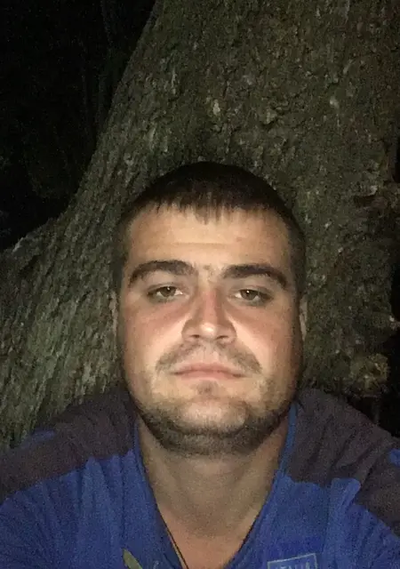 Sergiy з Вишгород, мені 37 років, познайомлюсь для вірт