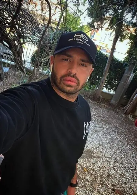 Я Mbb, 32, из Рима, ищу знакомство