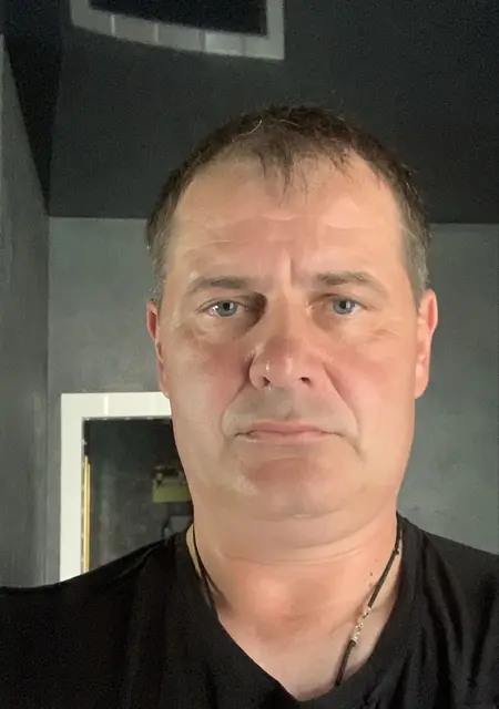 Дмитрий из Полтавы, ищу на сайте приятное времяпровождение