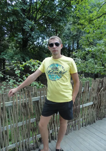 Я Юрий, 39, из Могилёва, ищу знакомство для постоянных отношений