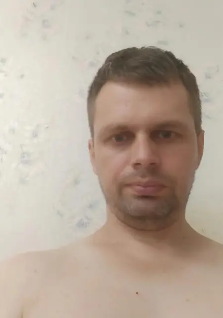 Максим з Запоріжжя, шукаю на сайті дружбу