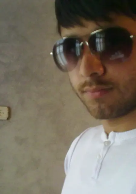 Eduard из Баку, мне 34, познакомлюсь на одну ночь