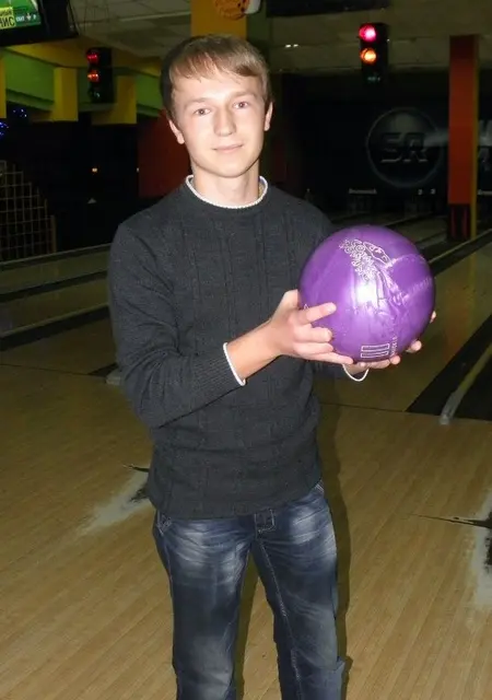 Я Алекс, 34 років з Прилук, шукаю знайомства на одну ніч