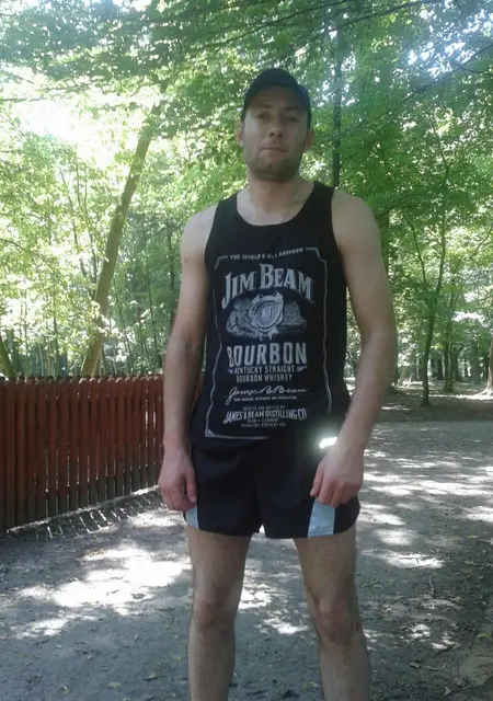 Петя из Белой Церкви, ищу на сайте знакомства на одну ночь