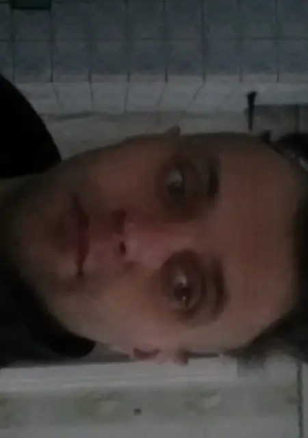 Димка из Жлобина, мне 43, познакомлюсь без обязательств