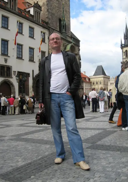 Владимир из Бреста, ищу на сайте знакомства на одну ночь