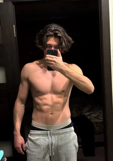 Я Сладкий, 25, знакомлюсь на одну ночь в Черкассах