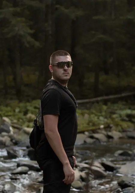 Ivan з Мелітополя, шукаю на сайті відкриті стосунки