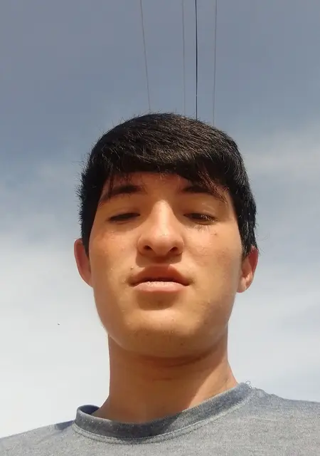 Я Камран, 21, из Сырдарьинская, ищу знакомства без обязательств