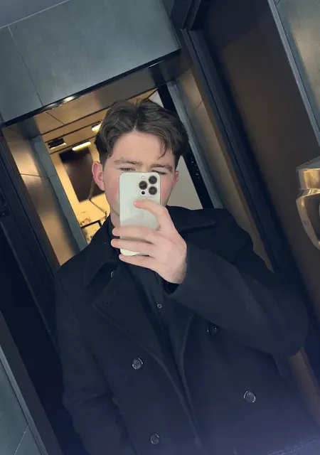 Ильяс из Амстердама, мне 21, познакомлюсь на одну ночь