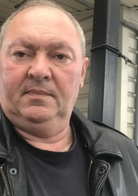 Алексей из Алматы, ищу на сайте знакомства без обязательств