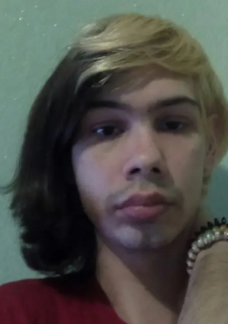 Влад из Черкасс, мне 28, познакомлюсь для дружбы