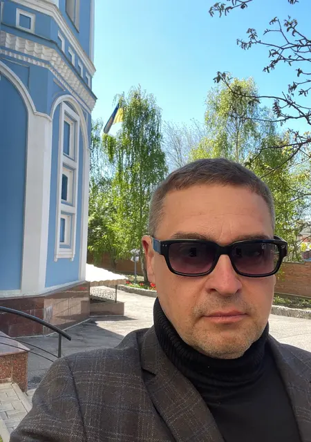 Я Сергей, 42, из Львова, ищу знакомство для постоянных отношений