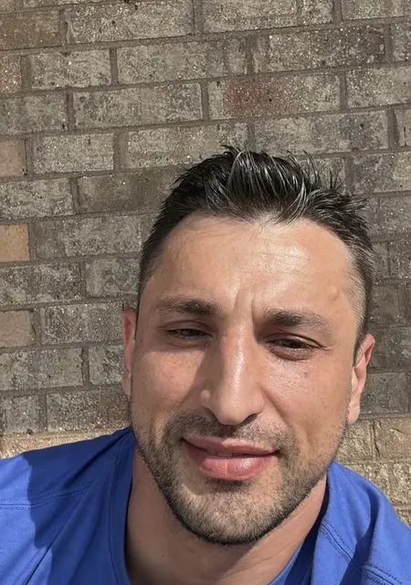Я Rasul, 37, из Вены, ищу знакомства без обязательств