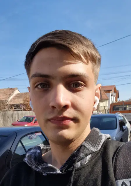 Я Иван Кузнецов, 24, из Тирасполя, ищу знакомство для совместных путешествий