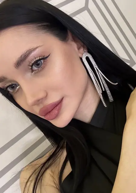 Я Viktoria, 25, из Берлина, ищу знакомства без обязательств