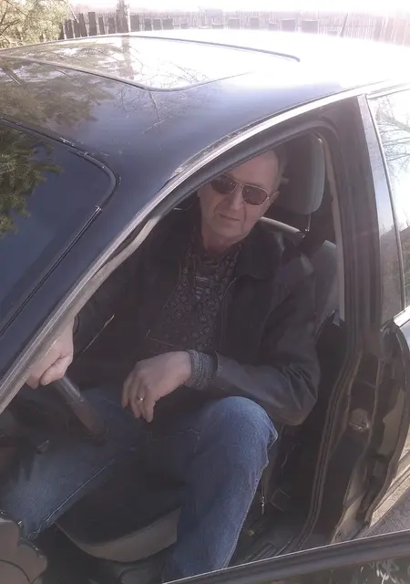 Slava из Иванова, ищу на сайте знакомства без обязательств