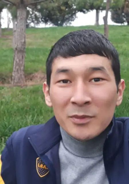 Бек из Алматы, мне 28, познакомлюсь для дружбы