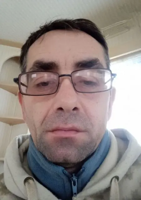 Я Петро, 35, из Варшавы, ищу знакомство