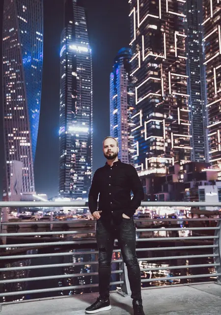 Я Алексей, 32, из Могилёва, ищу знакомства на одну ночь