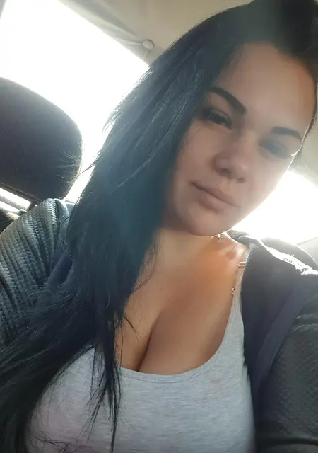 Екатерина из Киева, ищу на сайте постоянные отношения