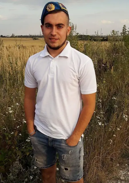 Я Вадим, 25, знакомлюсь на одну ночь в Тернополе