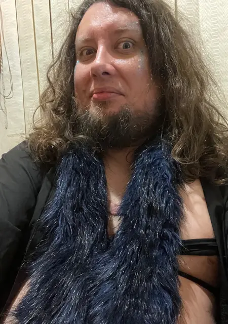 Я Irwinlouis, 38, из Еревана, ищу знакомство для совместных путешествий