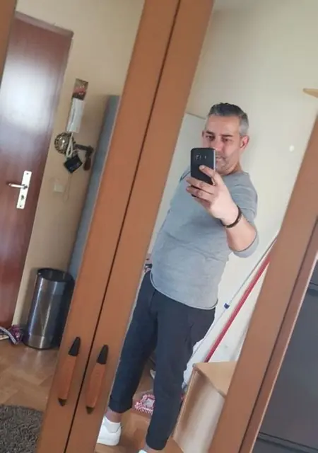 Я Memet, 42, из Берлина, ищу знакомство