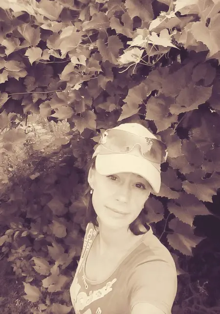 Я Нати, 25, знакомлюсь на одну ночь в Уральске