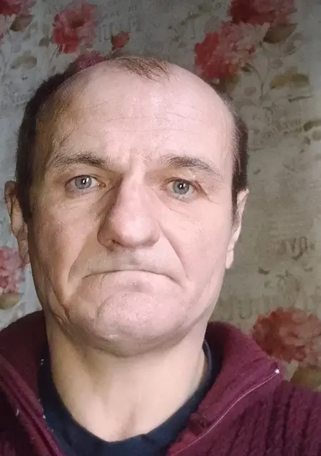 Я Юрий, 50, из Могилёва, ищу знакомства на одну ночь