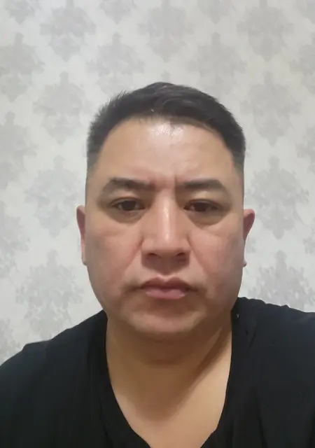 Марат из Караганды, ищу на сайте общение