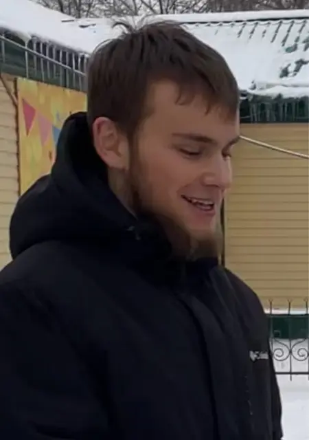 Я Арсений, 20, знакомлюсь для общения в Уральске