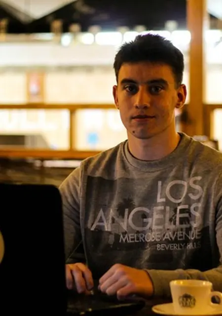 Саша из Днепра, ищу на сайте знакомства на одну ночь