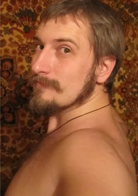 Denis из Днепра, мне 43, познакомлюсь на одну ночь